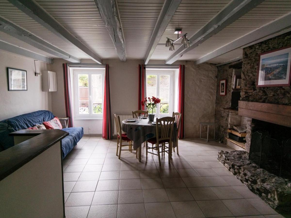 Appartement Cosy En Centre-Ville, Proche Plage, Pour 4 Pers. Avec Cour Privee Et Tout Confort - Fr-1-418-68 르팔레이 외부 사진